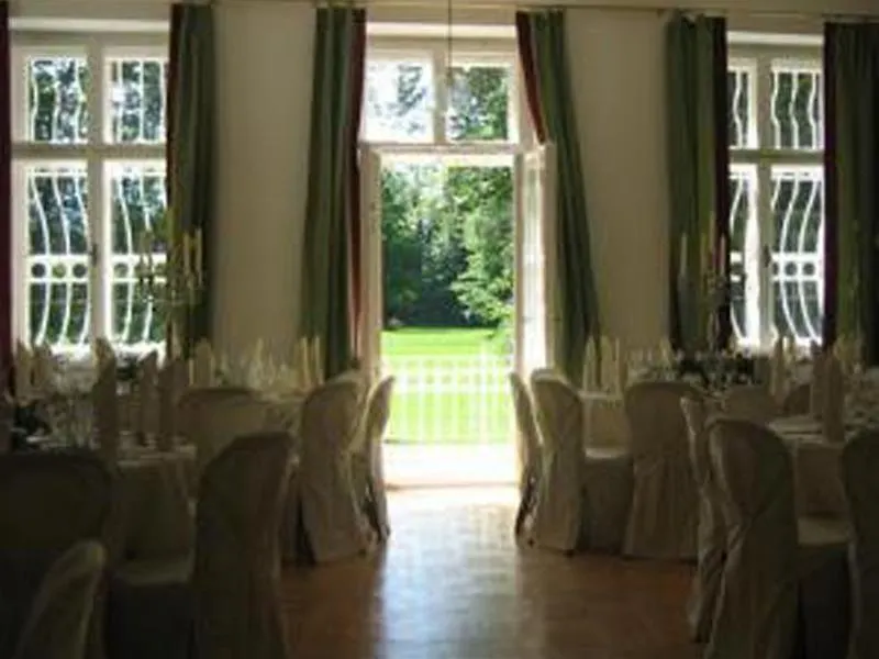 Villa Trapp Зальцбург 3*,