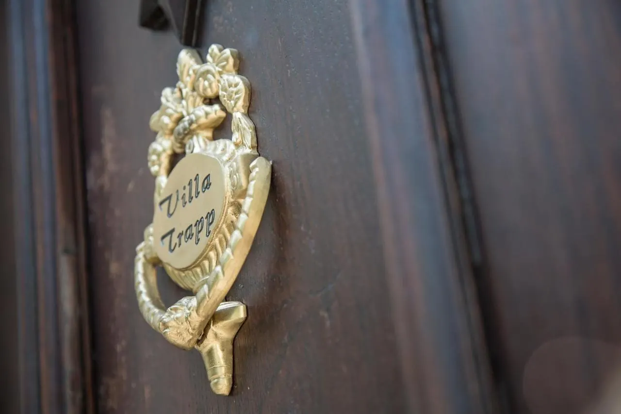 Отель Villa Trapp Зальцбург