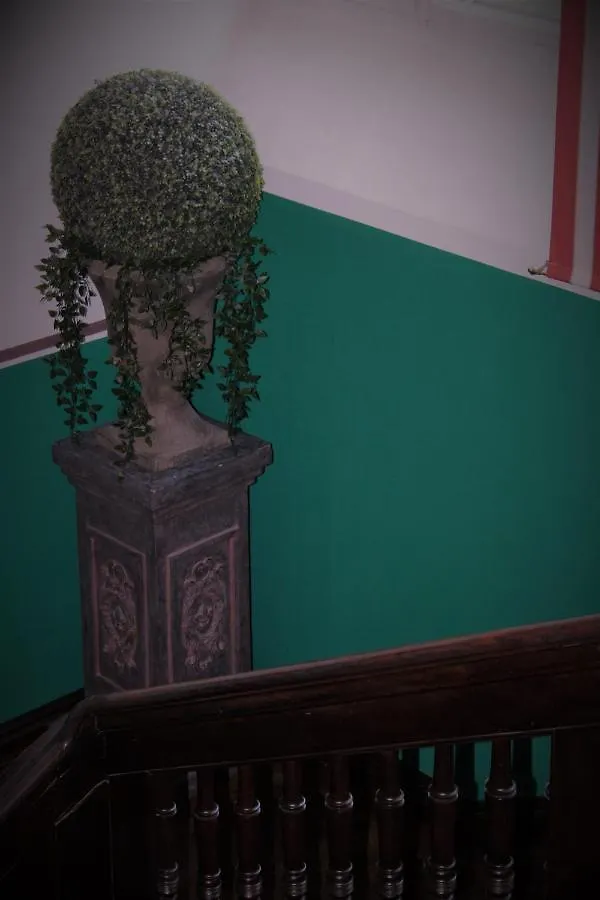 Villa Trapp Зальцбург Отель